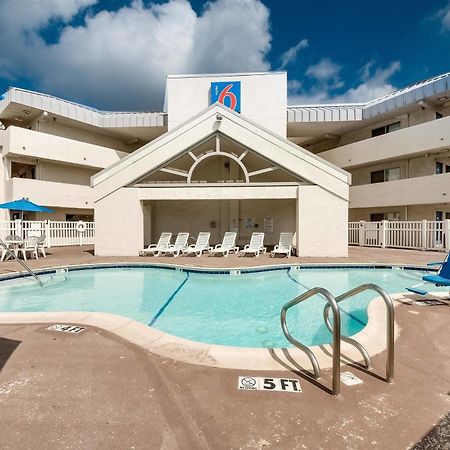 Motel 6-Brownsville, Tx North Εξωτερικό φωτογραφία