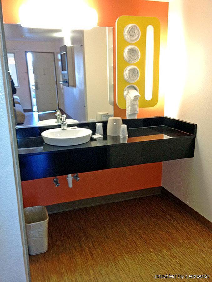 Motel 6-Brownsville, Tx North Εξωτερικό φωτογραφία