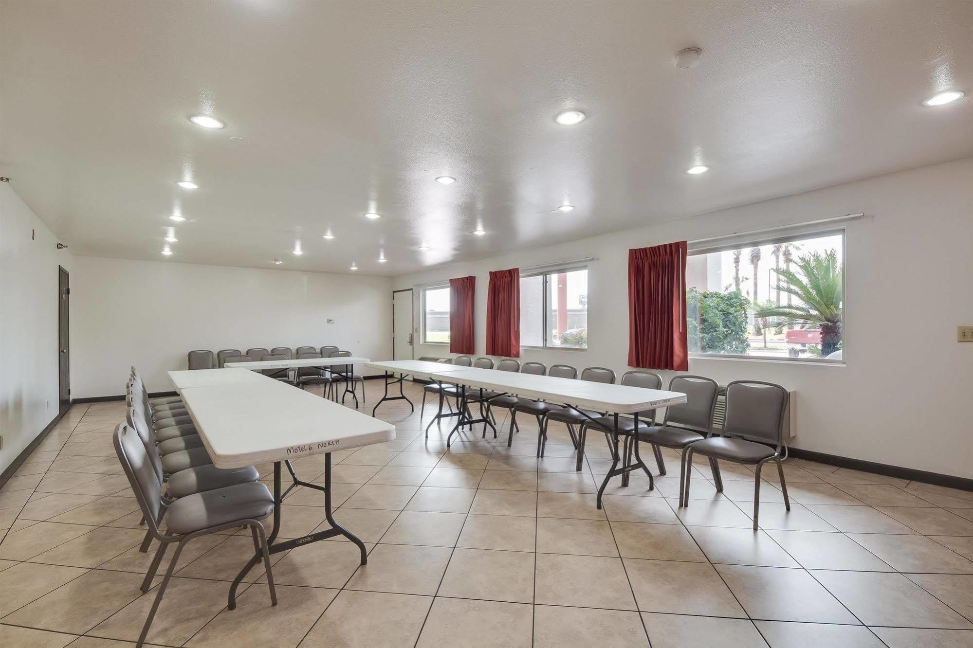 Motel 6-Brownsville, Tx North Εξωτερικό φωτογραφία