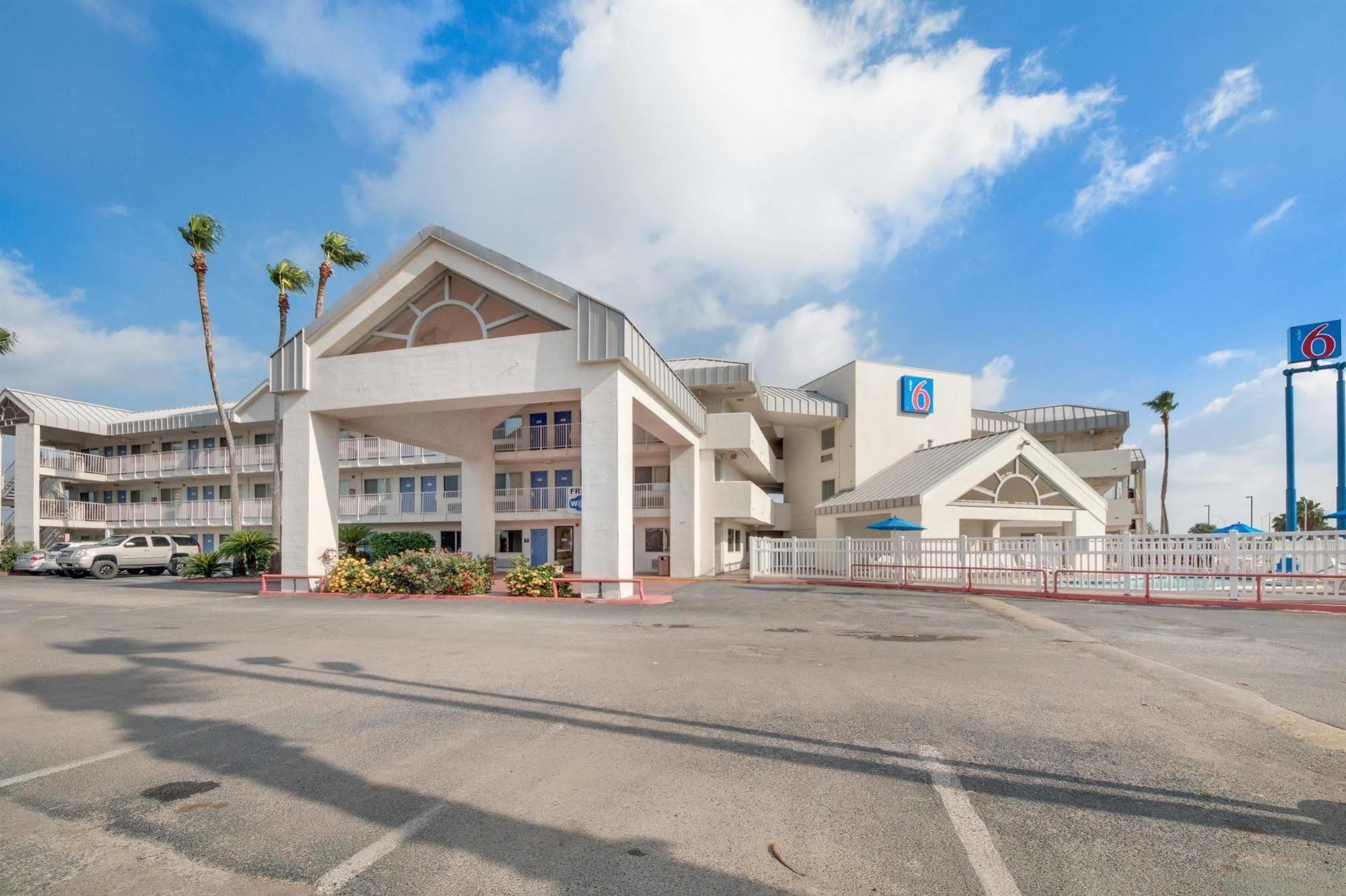 Motel 6-Brownsville, Tx North Εξωτερικό φωτογραφία
