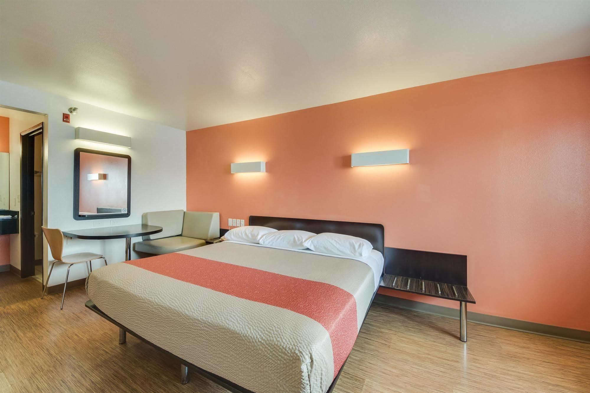 Motel 6-Brownsville, Tx North Εξωτερικό φωτογραφία