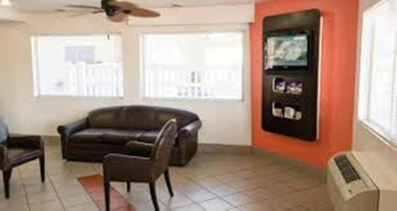 Motel 6-Brownsville, Tx North Εξωτερικό φωτογραφία